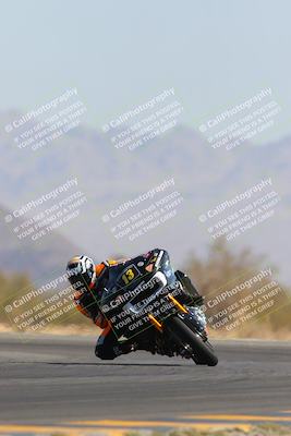 media/Apr-09-2023-SoCal Trackdays (Sun) [[333f347954]]/Turn 14 (1015am)/